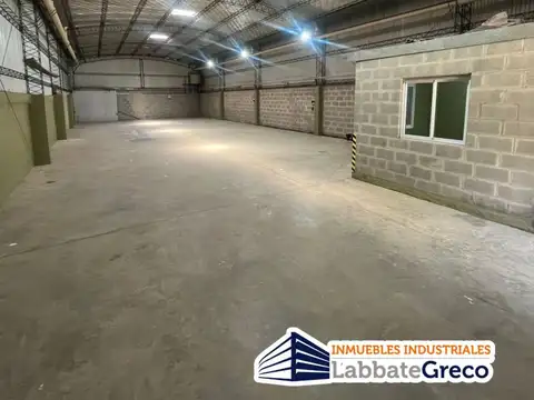 Galpon en Alquiler 10  mts Frente