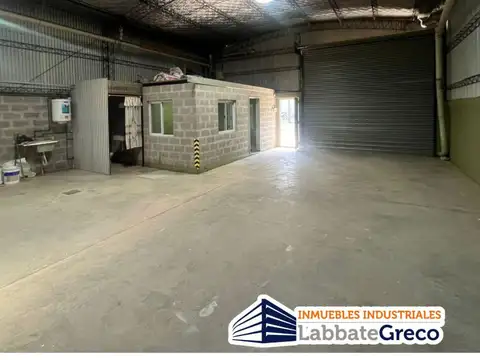 Galpon en Alquiler 30  mts Fondo