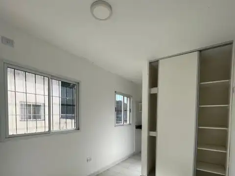 Departamento en Alquiler en Ciudadela, $ 280.000