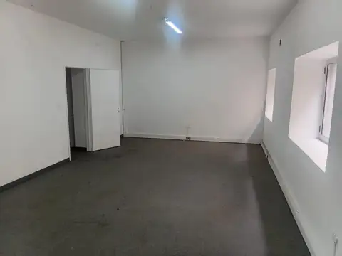 Departamento en alquiler - 8 Dormitorios 3 Baños - San Nicolás