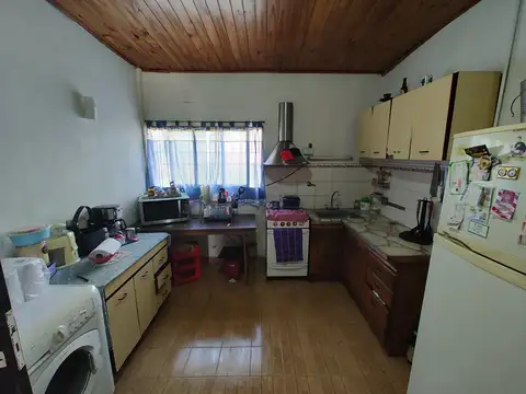 Casa en Venta en Lomas De Zamora, USD 95.000