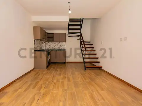 Juan B Justo 1700, Piso 0