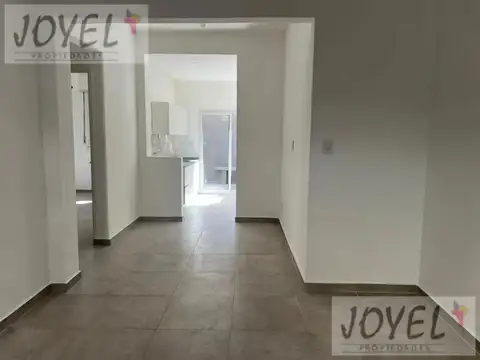 PH REFACCIONADO 3 AMB CON 2 PATIOS T/ PLANTA BAJA