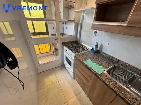 Misiones 300. Departamento Monoambiente en Alquiler, Balvanera.