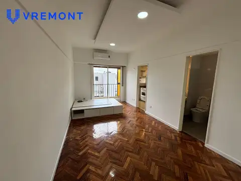 Misiones 300. Departamento Monoambiente en Alquiler, Balvanera.