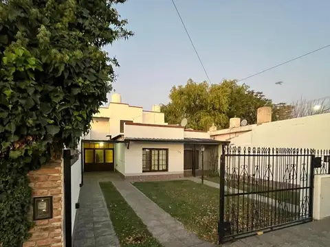 Casa en Alquiler de 3 dormitorios
