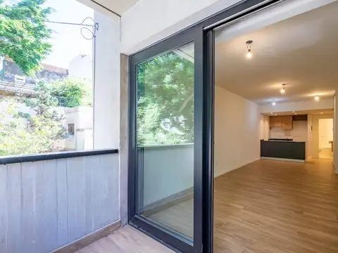 MONOAMBIENTE-AL FRENTE-CON BALCÓN-A ESTRENAR