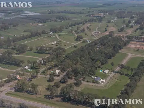 Terreno en Venta en Los Pinares Country Club, USD 90.093