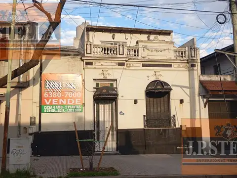 Casa 4 Ambientes 150 m² en 2 Plantas - Lote 9 x 9 - Mataderos