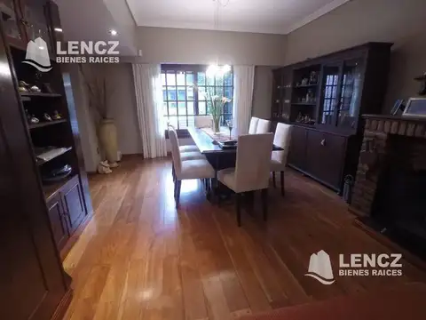 Casa en Venta de 4 dormitorios