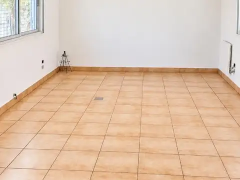 Depto Tipo Casa 3 ambientes con 2 baños