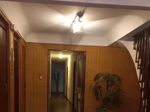 Virgilio 400, Piso 5