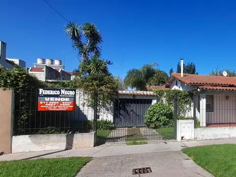 San Miguel 100