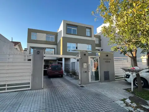 Departamento en Venta con 1 cochera