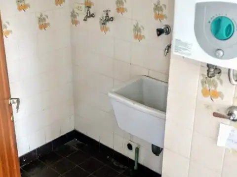 Av Gral San Martin (A) 500, Piso 09