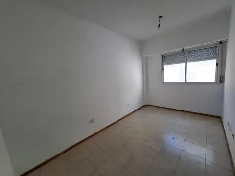 DEPARTAMENTO 3 AMBIENTES CON BALCON  *APTO CREDITO*