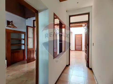 VENTA - CASA 4 AMB CON PISCINA - CAMPANA CENTRO