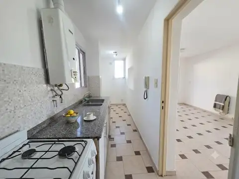 Avenida Duarte Quirós 4200