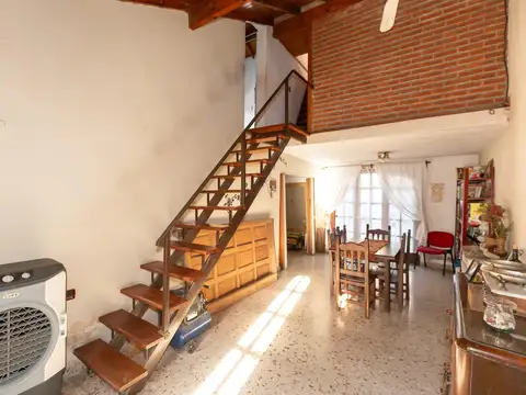 Casa en Venta con 1 cochera