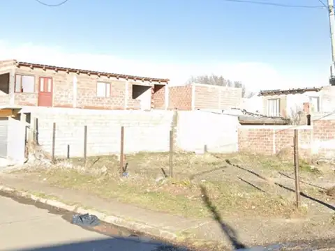 JUAN JOSÉ PASO 300