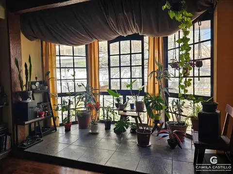 Depto Tipo Casa en Venta en Almagro, USD 200.000