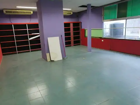 Lavalle 700, Piso 1