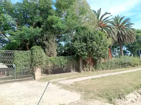 Casa estilo colonial en pleno Gualeguaychú, única