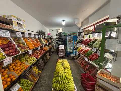 Local en Venta 50 años