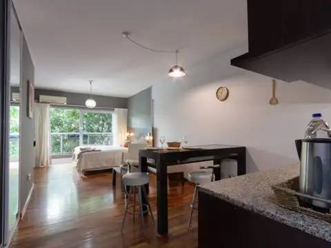 Monoambiente  San Telmo a metros de 9 de Julio y Subtes