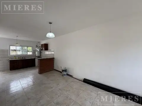 Departamento en Alquiler con 1 cocheras