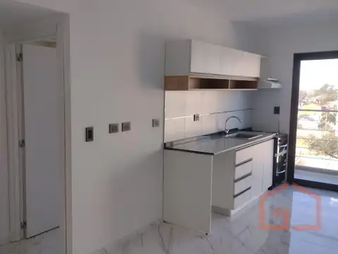 Departamento en Alquiler en Morón, $ 500.000