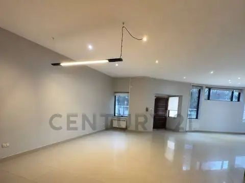 Gramajo Gutierrez 3900, Piso 0