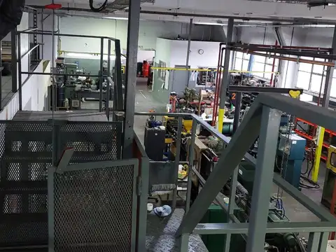 Nave Industrial en Venta - Villa Soldati EXELEVTE INVERCION