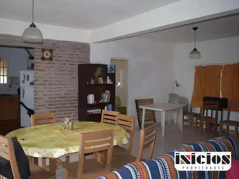 Avenida Costanera 1600