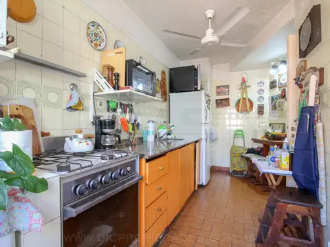 Departamento 4 ambientes con 2 baños