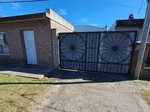 Galpon en Venta en Capitan Bermudez, USD 65.000