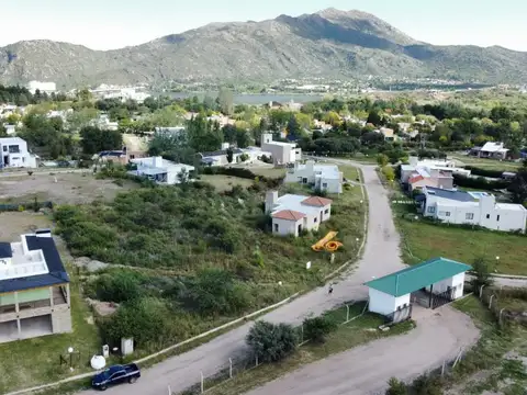 ENTRADA A1 100