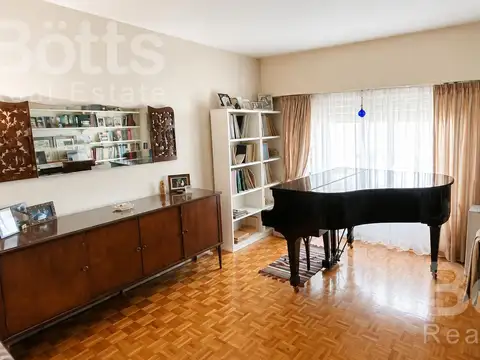 Departamento 2 ambientes con balcón al contra frente super amplio,  en Villa Crespo