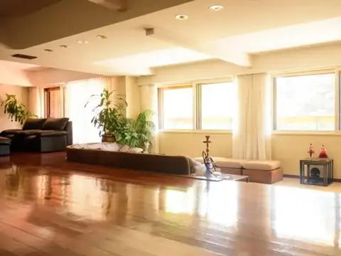 Departamento en Venta de 5 dormitorios