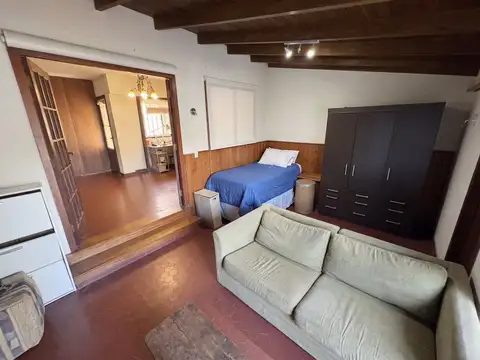 Depto Tipo Casa en Venta de 6 ambientes
