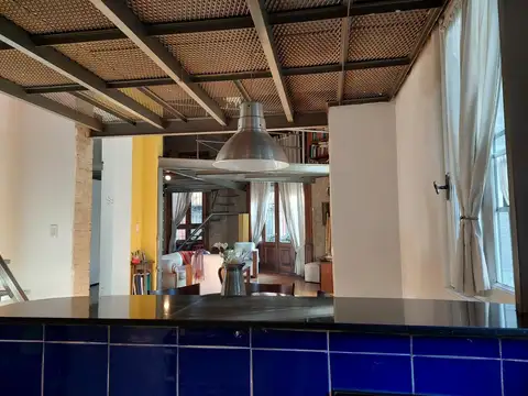 RESERVADA 3amb. (Ascensor) - Tipo Loft - Todo ESQUINA- SUBTE