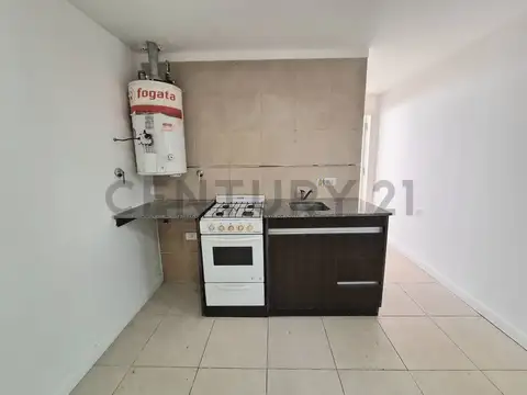 Departamento en Venta en Pompeya, USD 58.000
