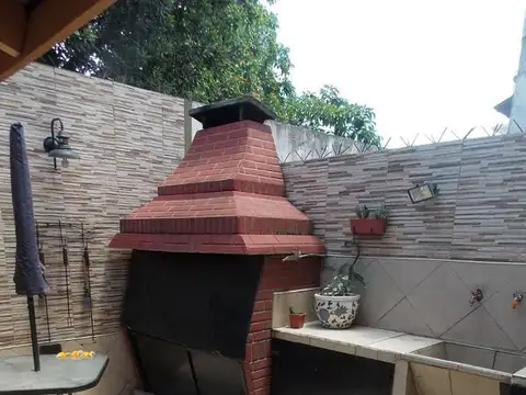 Depto Tipo Casa en Venta de 3 dormitorios