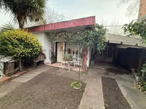 Casa  de 3 ambientes, en Barrio La Florida, Mar del Plata
