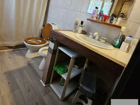 Casa en Venta con 4 cocheras