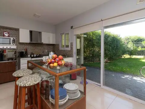 Venta Dúplex 4 ambientes con jardín en Pilar