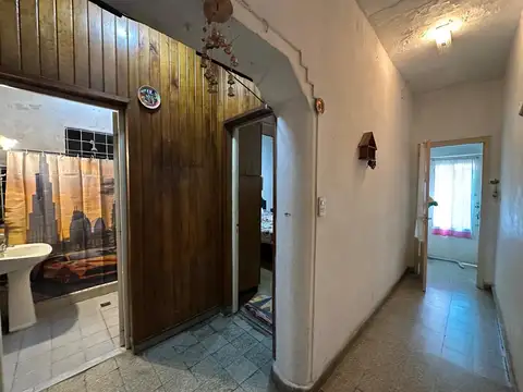 Casa 3 ambientes con 1 baño