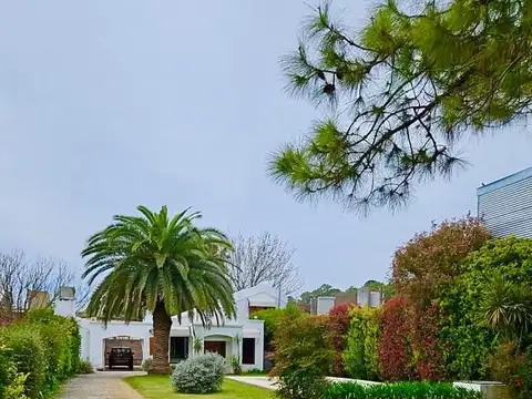 Casa en Funes