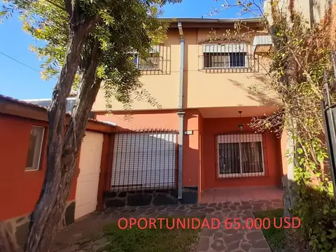 VENTA CASA  C/3 DORMITORIOS,QUINCHO Y GARAJE -JOSE C PAZ