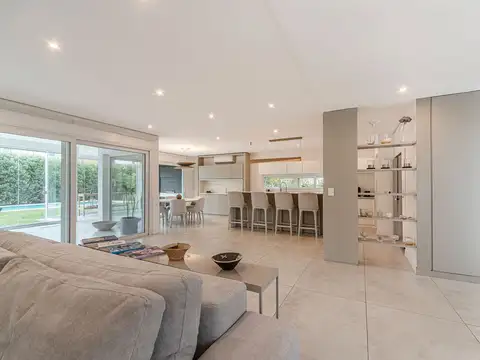 VENTA CASA 3 DORMITORIOS/NORDELTA/LOS CASTAÑOS